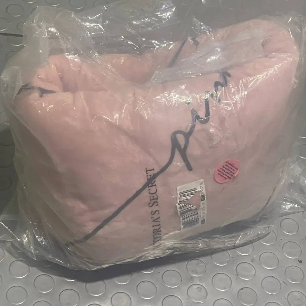PINK Victorias Secret nwt nip